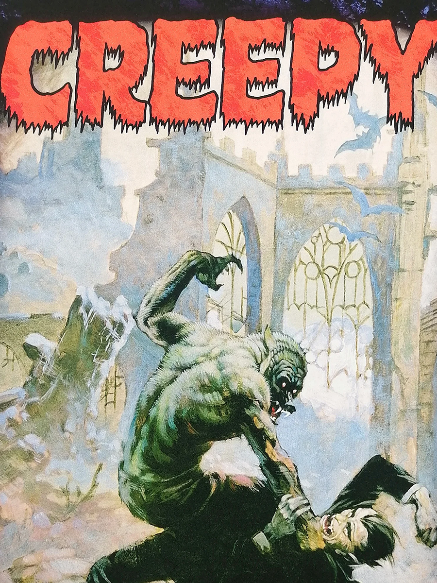 Dracula Meets Wolfman (Creepy #7) Graphic T-Shirt
