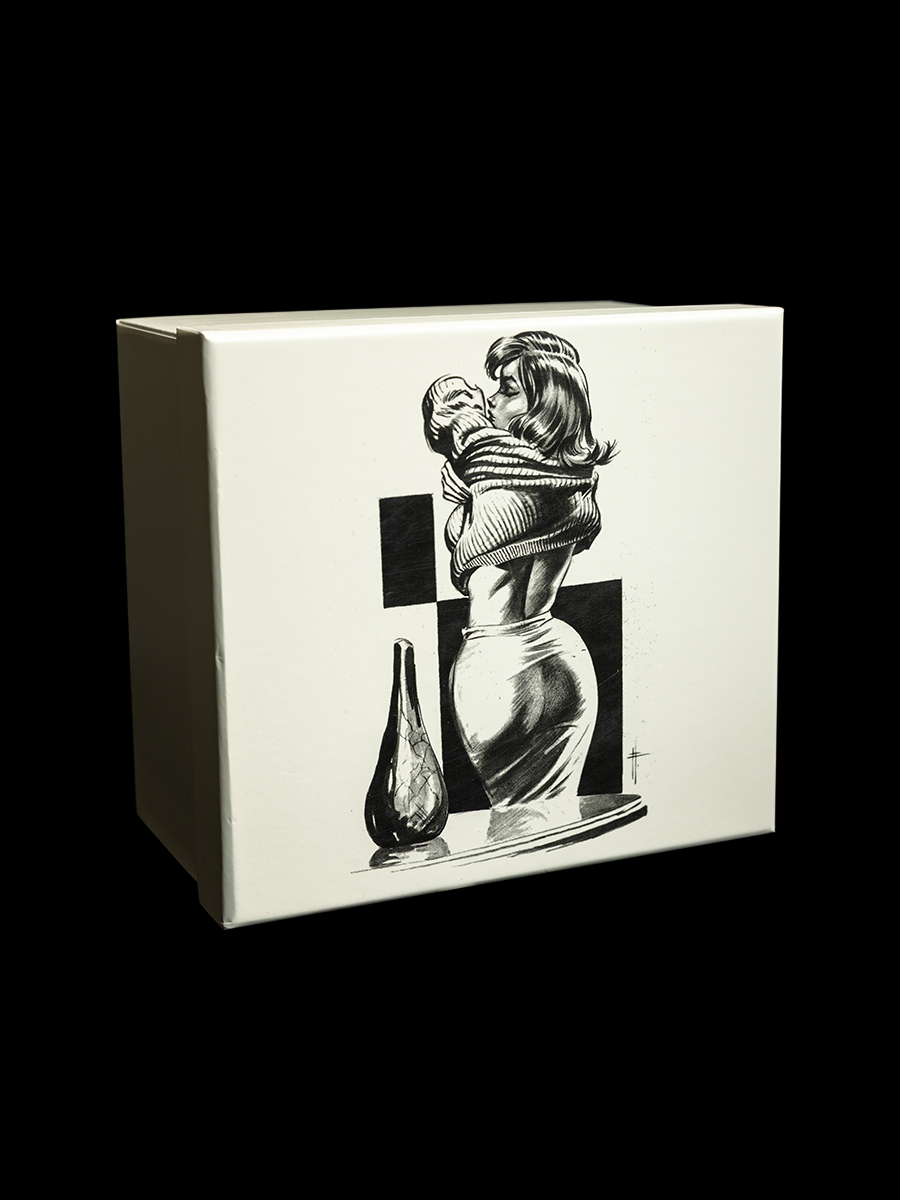 Frazetta Girls "Embrance" Bone China Mug
